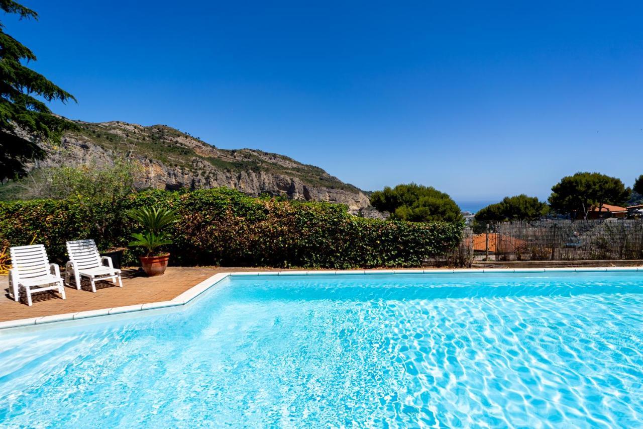 Villa Tamagna - Swimming Pool, Barbeque, Garden Bevera  Esterno foto